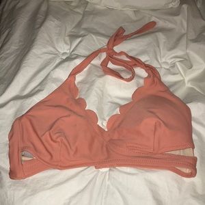 Pink scallop hem bikini top.